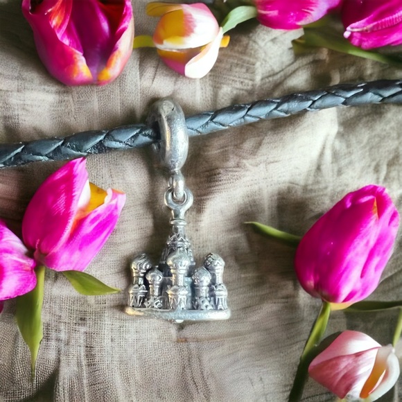 Pandora charm Moscow/Russia - Picture 1 of 3